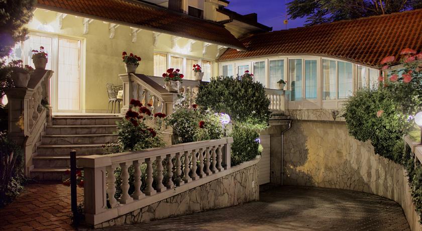 Villa Wellness Βουδαπέστη Δωμάτιο φωτογραφία